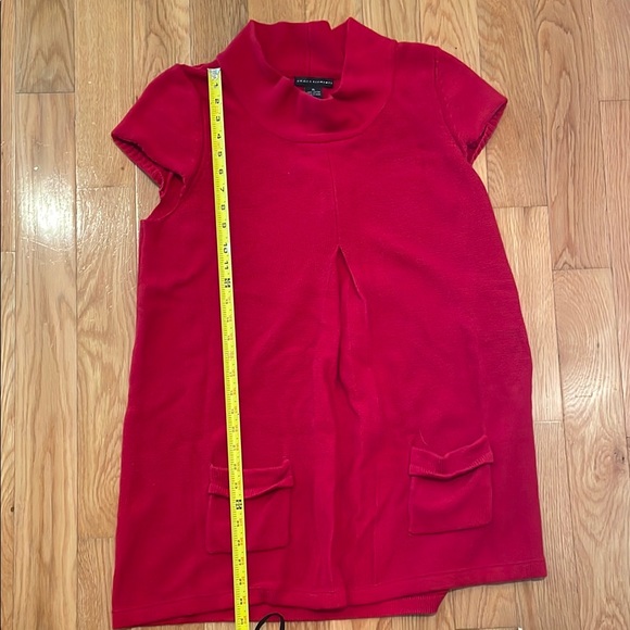 Red Short Sleeve Tunic - Picture 6 of 6